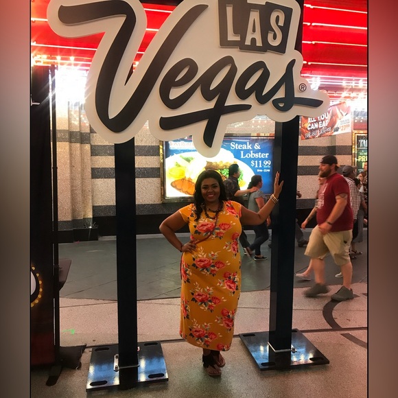 Vibrant Sun Dress - Picture 4 of 4